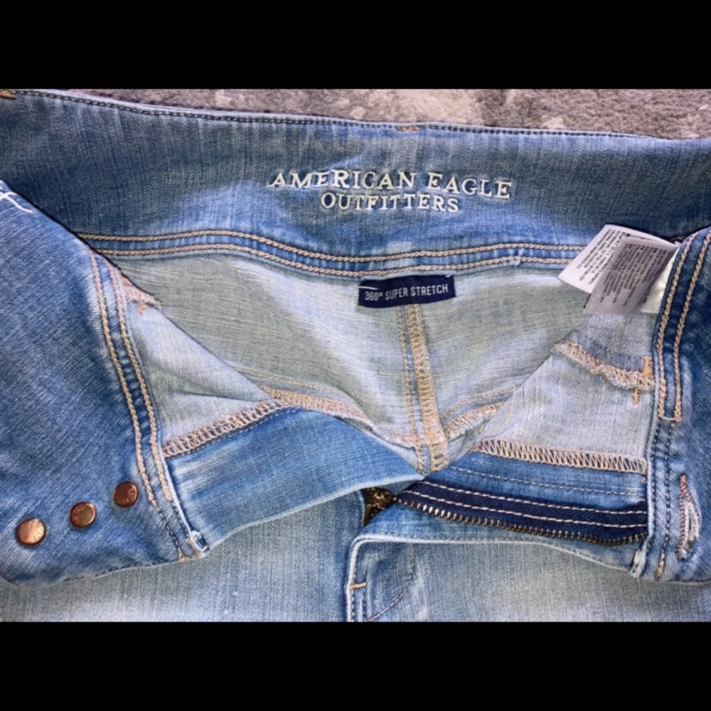American Eagle Jeans - Picture 3 of 5